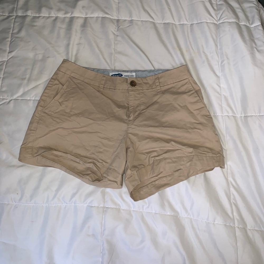 Old Navy Khaki Everyday Short